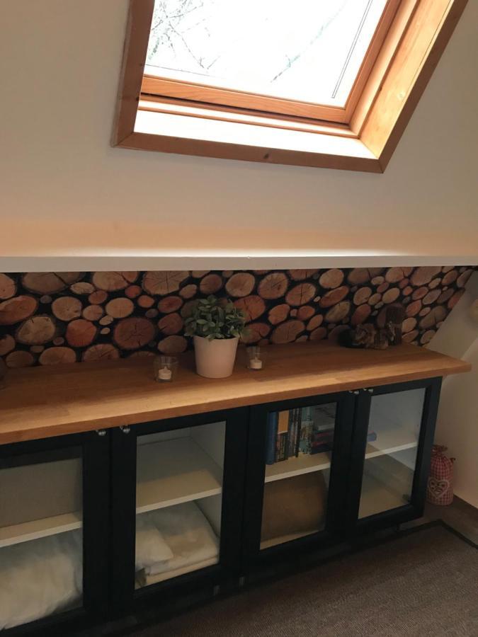 Вилла Heavenly Renovated Cabin Near Pittoresque Durbuy - Whistler Экстерьер фото